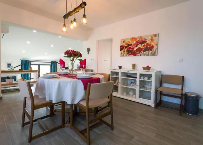 Appartement Two Bedroom With Terrace *